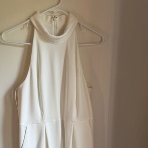 Elegant White Sleeveless Jumpsuit